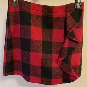 Very gently used size 6 J Crew skirt